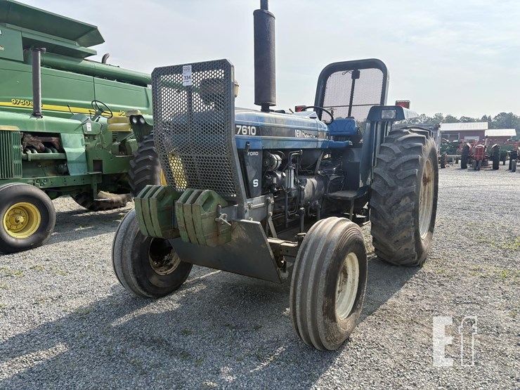 new-holland-7610s-image-3