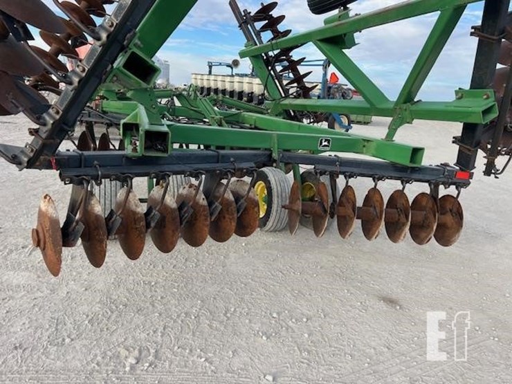 john-deere-630-image-20