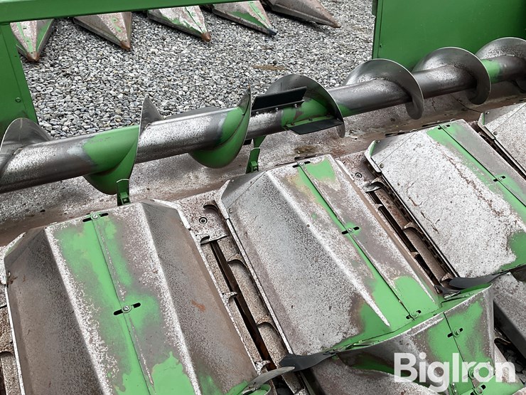 1982-john-deere-643-image-13