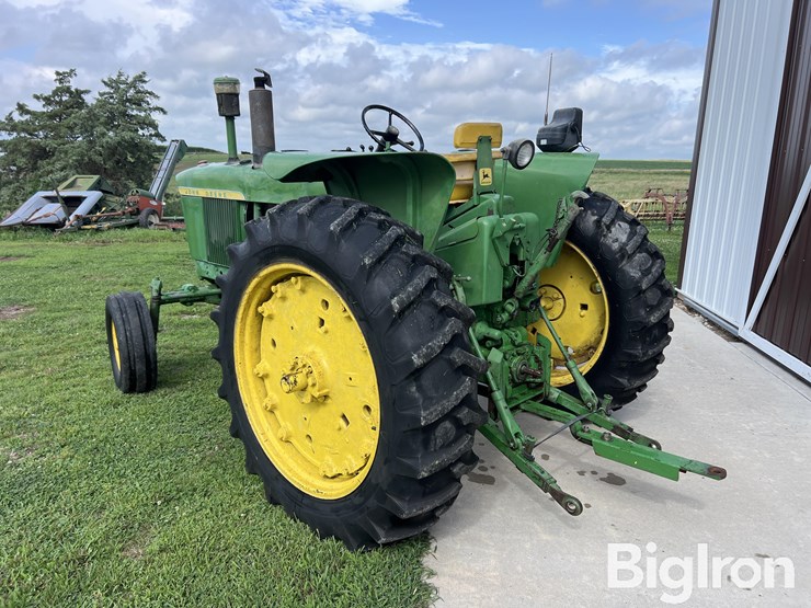 1967-john-deere-3020-image-7
