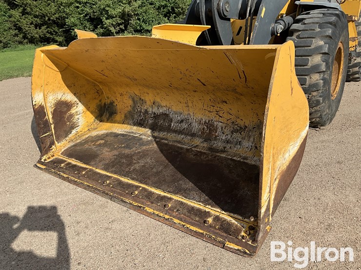 2009-deere-544k-image-9