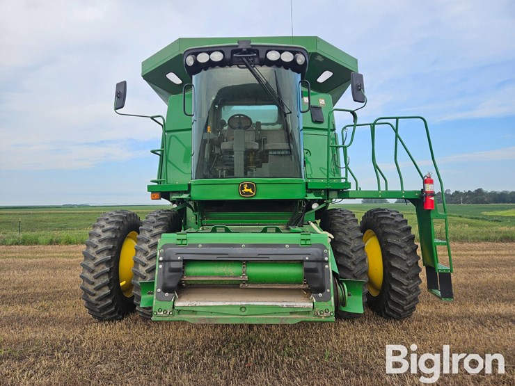 2007-john-deere-9660-sts-image-2