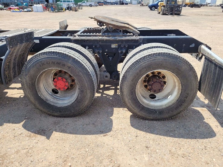 2015-kenworth-t800-image-20