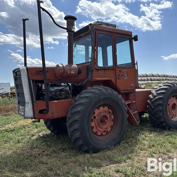 1972 MASSEY-FERGUSON 1800