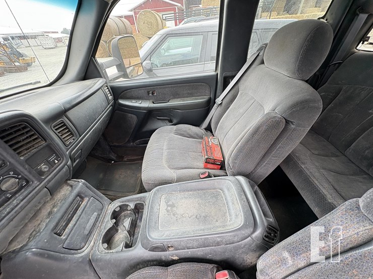 1999-chevrolet-silverado-2500-image-17
