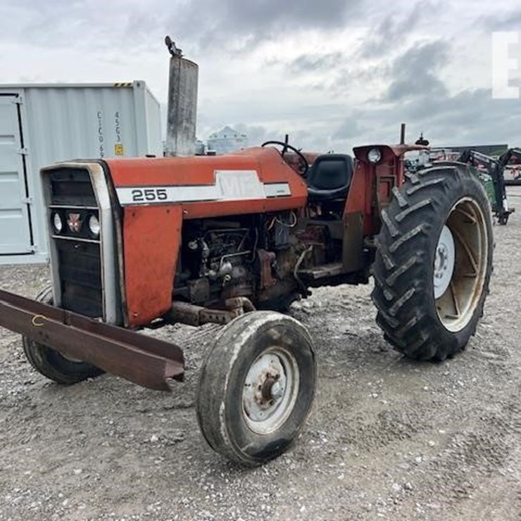 MASSEY-FERGUSON 255