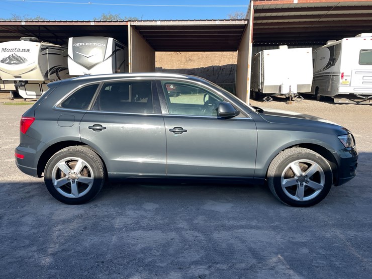 2010-audi-q5-image-5