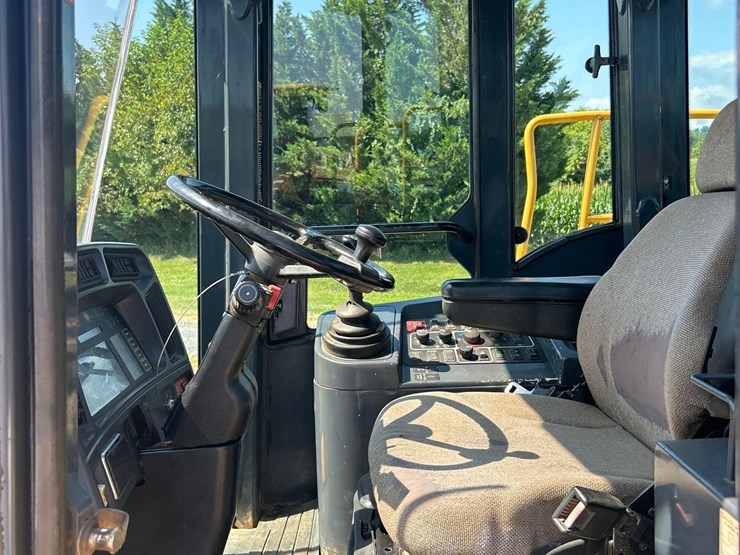 deere-724j-image-19