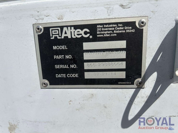 2014-ford-f550-image-35