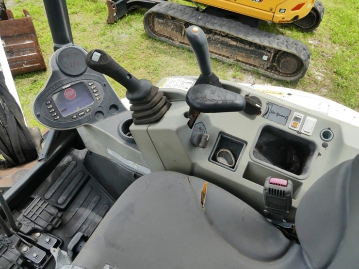 2019-bobcat-e26-image-12