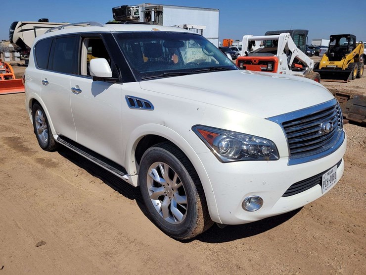 2012-infiniti-qx56-image-2