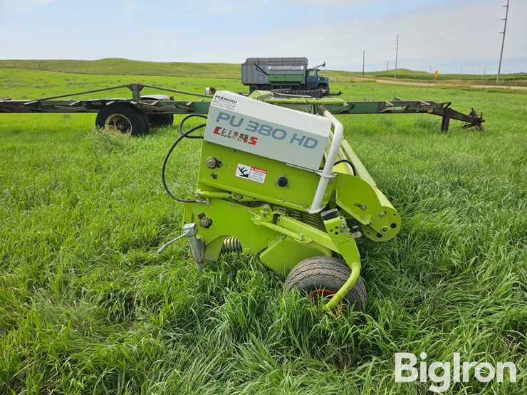 claas-pu380hd-image-4