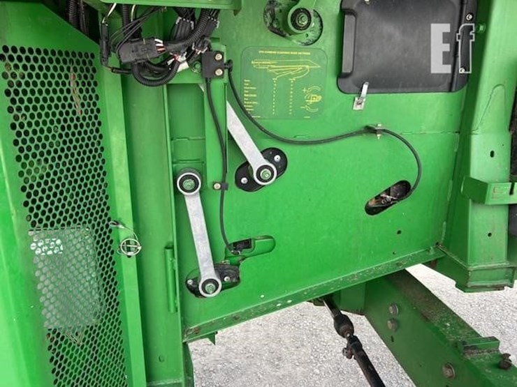 2003-john-deere-9660-sts-image-36