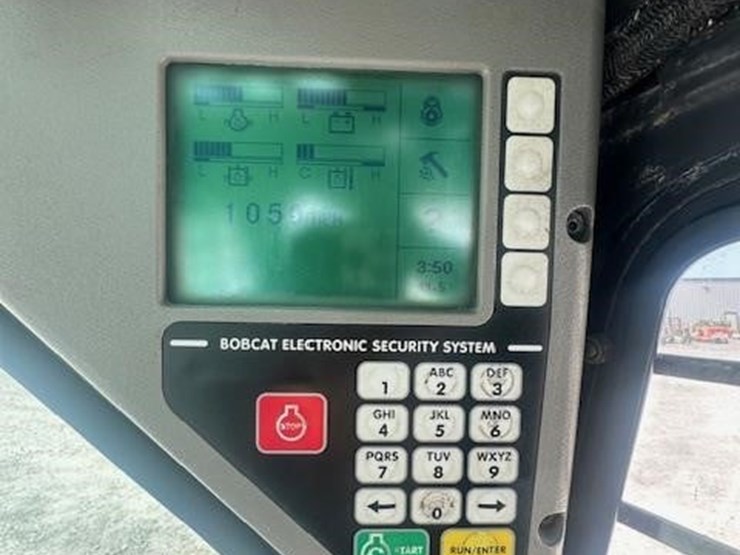 2007-bobcat-t300-image-23