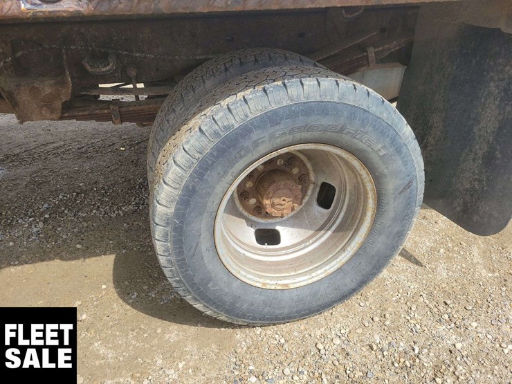 2009-ford-f350-image-23