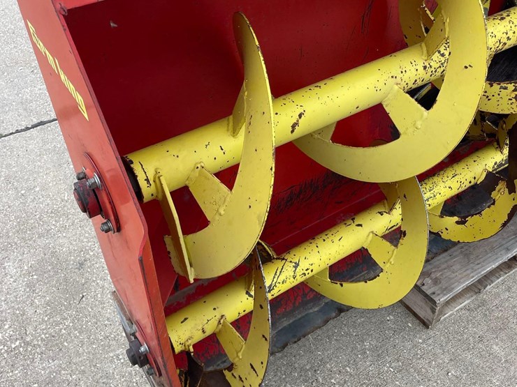 farm-king-960-8ft-snowblower-image-6