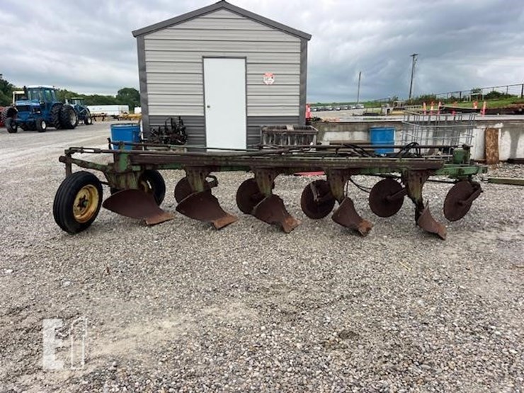john-deere-5-image-4