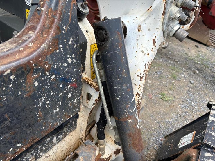 2020-bobcat-t66-image-24