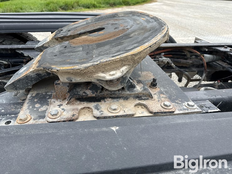 2002-kenworth-t600-image-11