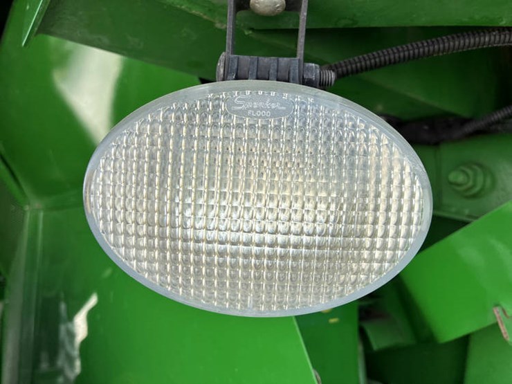 2012-john-deere-s660-image-23