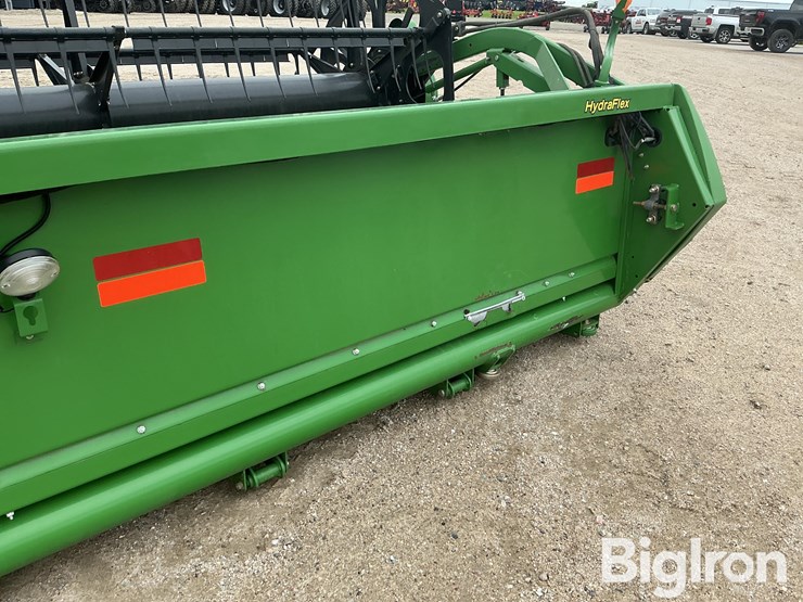 2011-john-deere-635f-image-16