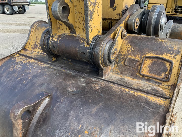2006-caterpillar-330dl-image-17