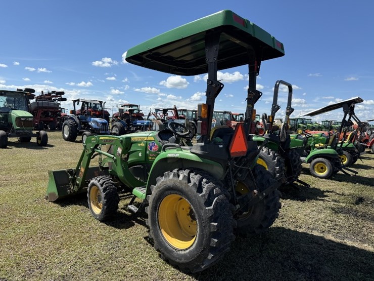 john-deere-3025e-image-5