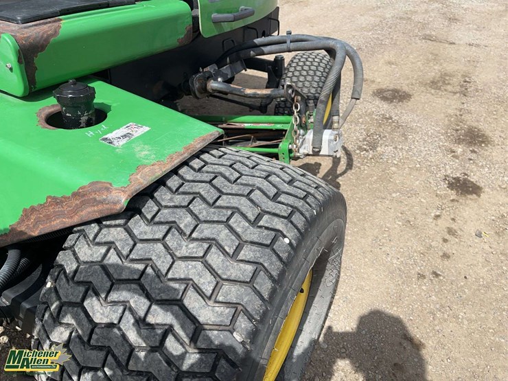 john-deere-3215b-image-7