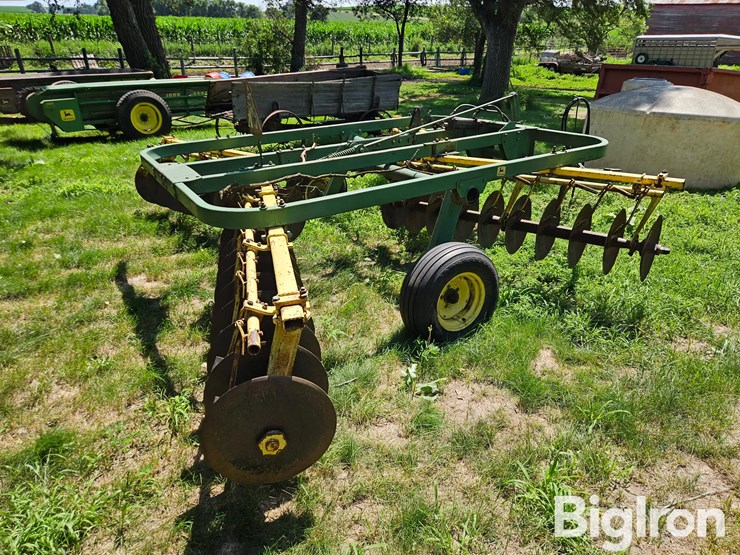 john-deere-110-image-5