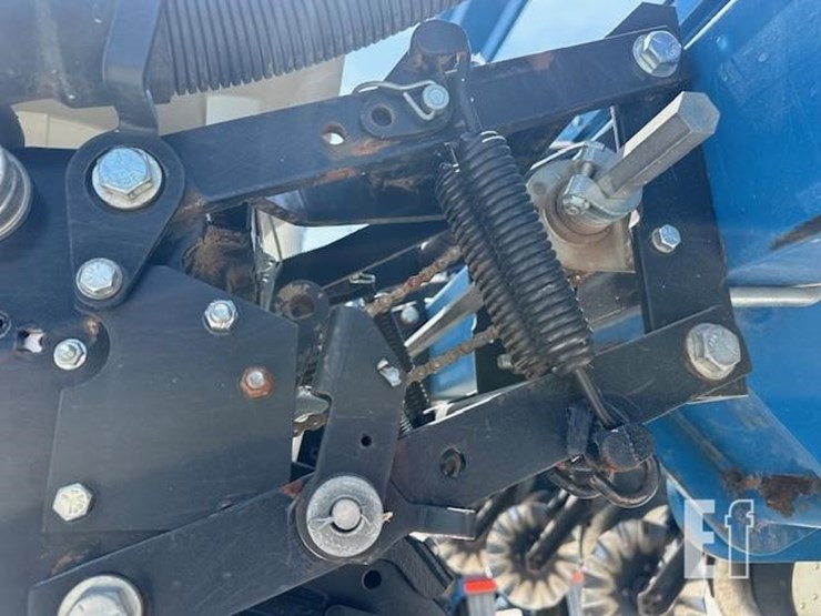 2011-kinze-3660-image-14