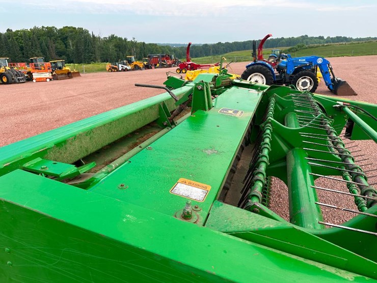 john-deere-820-image-19