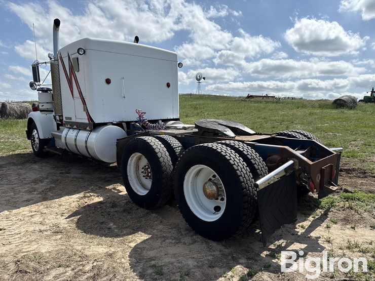 1984-kenworth-w900-image-7