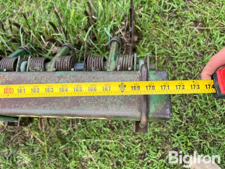 john-deere-400-image-9