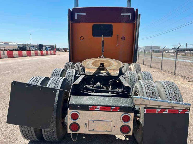 2002-kenworth-w900-image-5