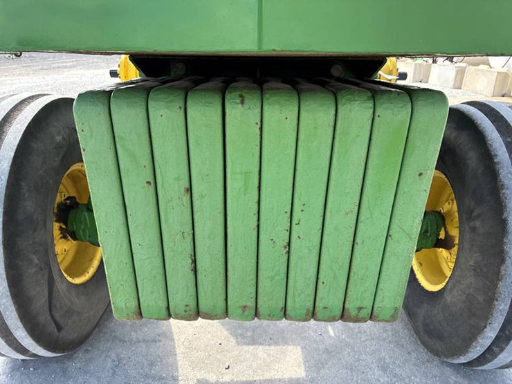 1987-john-deere-4630-image-12