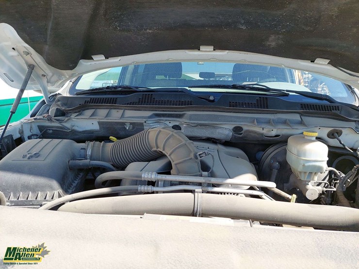 2012-ram-2500-st-image-17