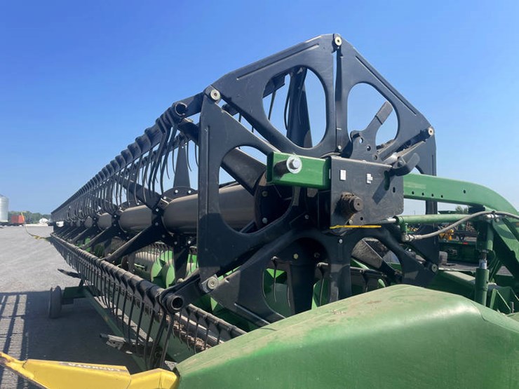 2012-john-deere-635f-image-3