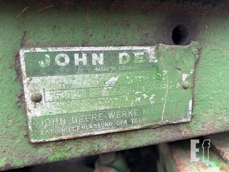 1974-john-deere-1530-image-10