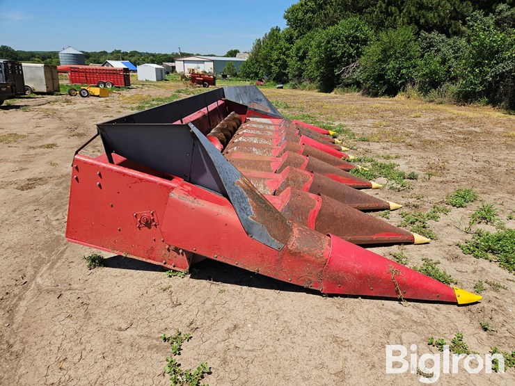 1992-case-ih-1083-image-4