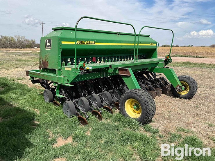 john-deere-1560-image-7