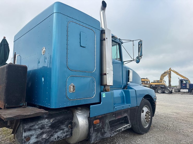 1987-kenworth-t600-image-9