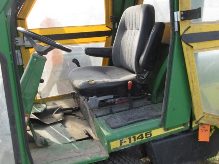 john-deere-f1145-image-4