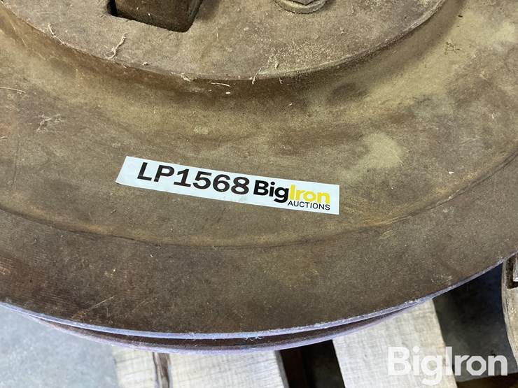 massey-ferguson-860-image-15
