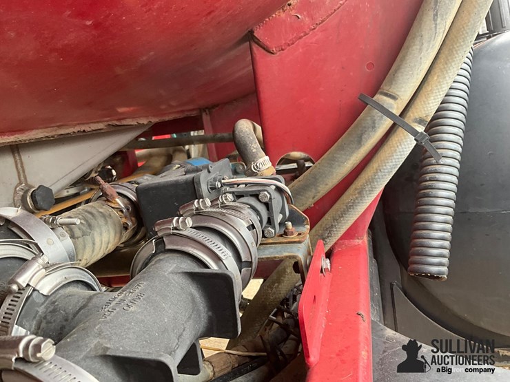 2002-case-ih-spx3200-image-15