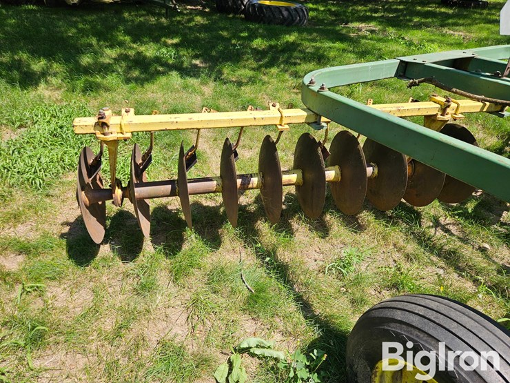 john-deere-110-image-13