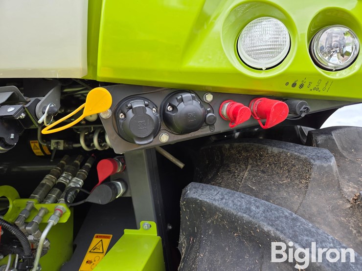 2022-claas-jaguar-970-image-11