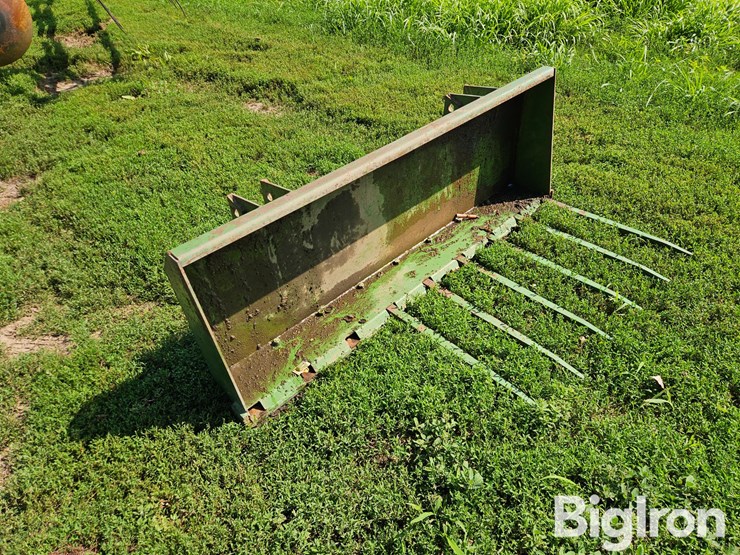 john-deere-158-image-3