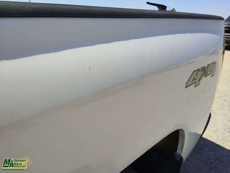 2013-chevrolet-silverado-1500-image-43
