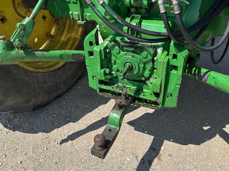 john-deere-4320-image-7