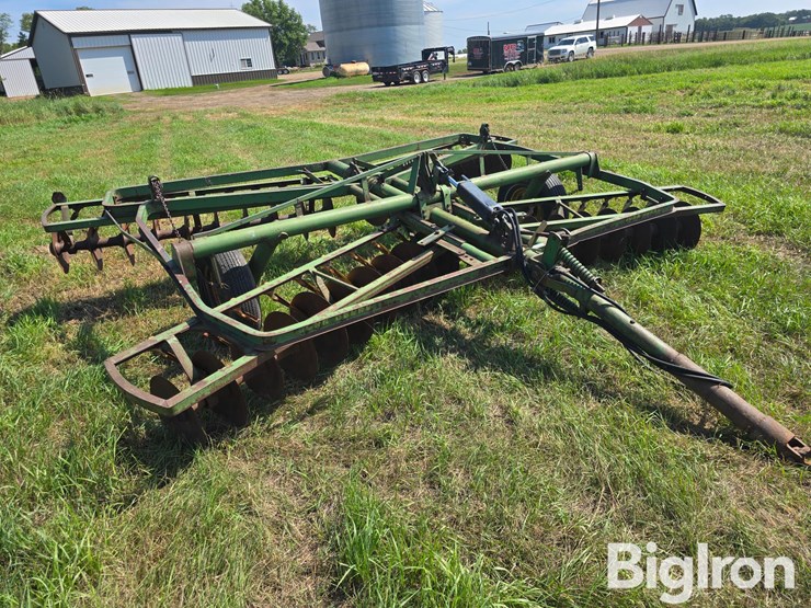 john-deere-aw-image-3